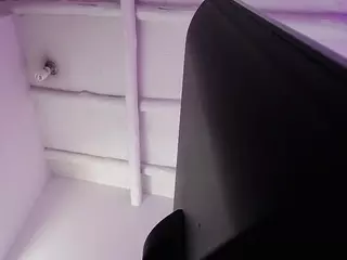 ebony-busty's Live Sex Cam Show