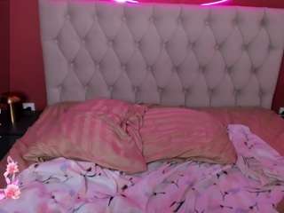 Live Cams Erotic camsoda victoriaolson