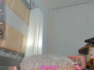 bunnyassx Live Webcam on CamSoda