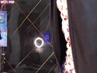 kagomi01 Live Webcam on {site_name}