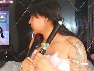 kagomi01's CamSoda show and profile