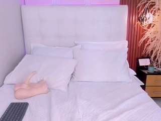 susie-evilvodevil18 live cam preview