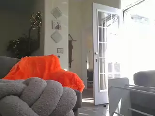 tiffanydoveloves's Live Sex Cam Show