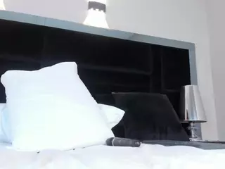 Alexa's Live Sex Cam Show