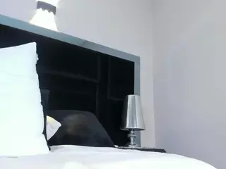 Alexa's Live Sex Cam Show