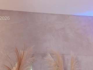 Cata Lopez live cam