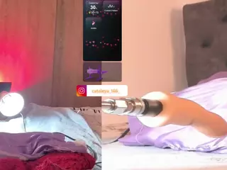 Cataleya-16's Live Sex Cam Show