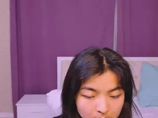 ShyKira's Live Sex Cam Show