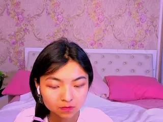 ShyKira's Live Sex Cam Show