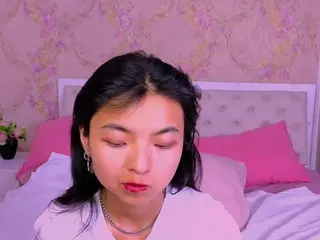 ShyKira's Live Sex Cam Show