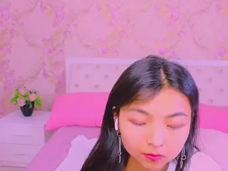 ShyKira's Live Sex Cam Show