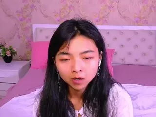 ShyKira's Live Sex Cam Show