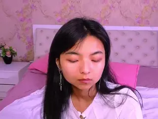 ShyKira's Live Sex Cam Show