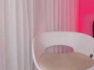  alaia-manson chat room