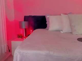 alaia-manson Live Webcam on CamSoda