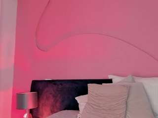  alaia-manson chat room