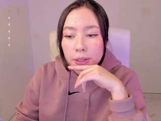 bubble-gum from CamSoda