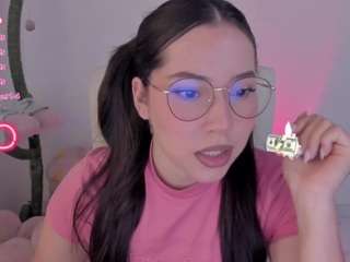 Live cam show with Bubble-gum