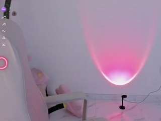 Live cam show with Bubble-gum