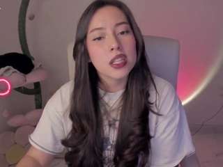 bubble-gum Sex Cam Show