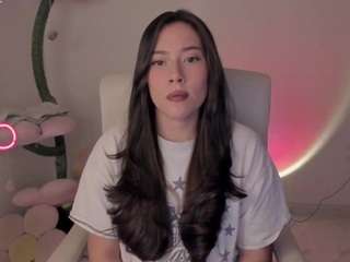 bubble-gum Sex Cam Show