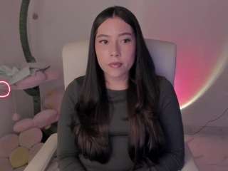 bubble-gum Sex Cam Show