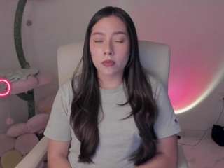 bubble-gum Sex Cam Show