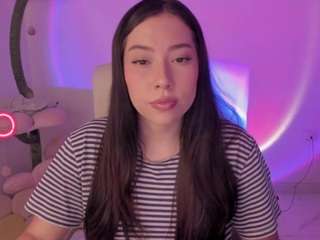 bubble-gum Sex Cam Show