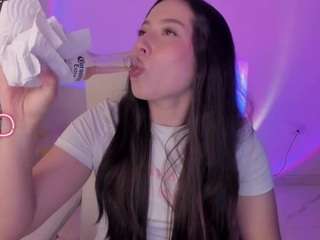 bubble-gum Sex Cam Show