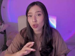 bubble-gum Sex Cam Show