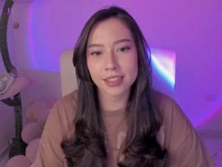 bubble-gum Sex Cam Show