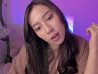 bubble-gum Sex Cam Show