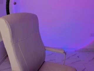 Bubble-gum live cam preview