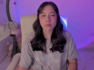 Bubble-gum live cam preview
