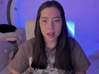 Bubble-gum live cam preview