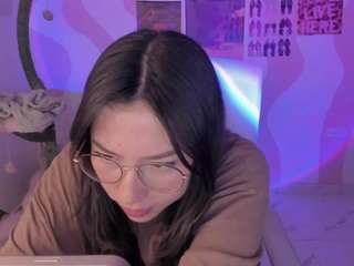Bubble-gum live cam preview