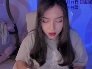 Bubble-gum live cam preview