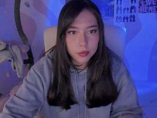 Bubble-gum live cam preview