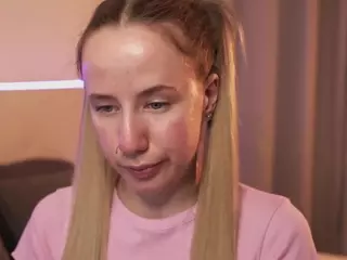 CassieKelman's Live Sex Cam Show