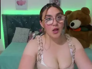 Your perfect Diamond's Live Sex Cam Show