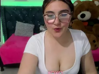 Your perfect Diamond's Live Sex Cam Show