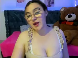 Your perfect Diamond's Live Sex Cam Show