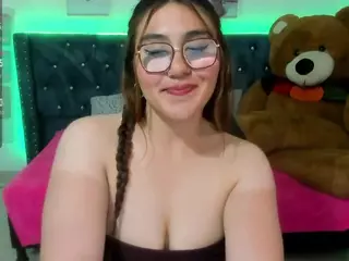 Your perfect Diamond's Live Sex Cam Show