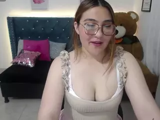Your perfect Diamond's Live Sex Cam Show