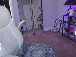 iamtattedqueen webcam model
