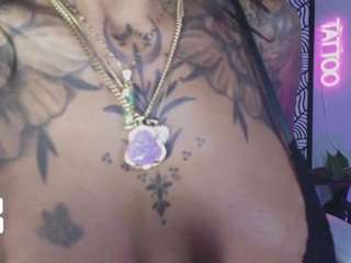 iamtattedqueen webcam