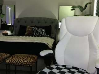 iamtattedqueen Sex Cam Show