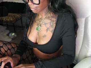 iamtattedqueen Sex Cam Show