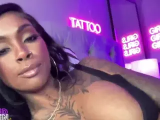 IAmTattedQueen's Live Sex Cam Show