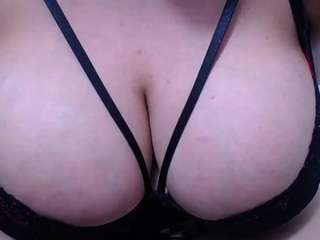 kalywinder live cam — ass, flashing, toys